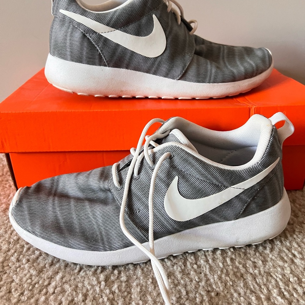 Nike Gray and White Athletic Shoes